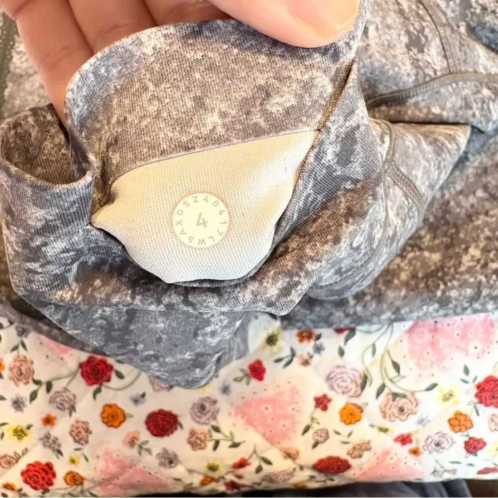 Lululemon Stop Drop & Squat Tight 28